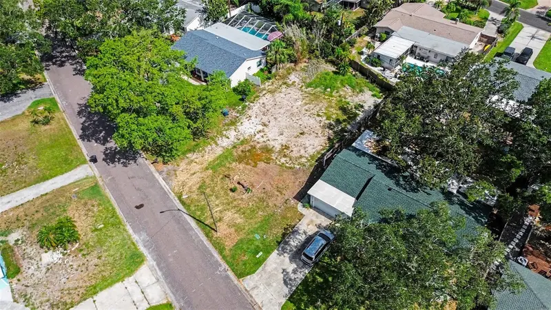 1737 Colorado Ave Ne, FL
