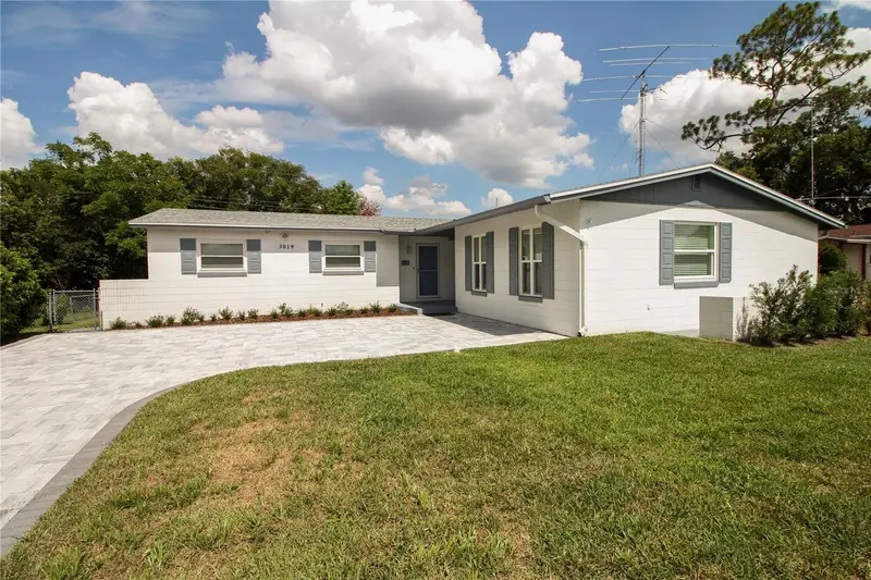 3019 Tampico Dr, FL