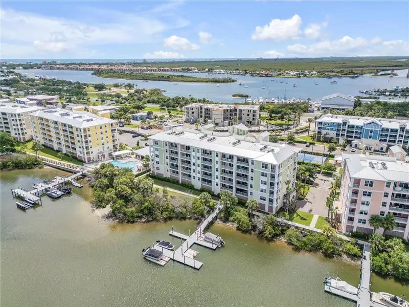 5 Riverwalk Dr #506, FL