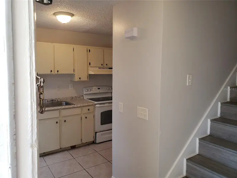 22706 Gage Loop #33, FL