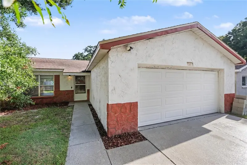1916 Hudson Ct, FL