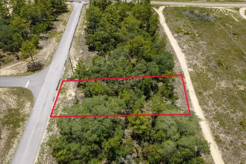 6830 N Sandborn Loop, FL