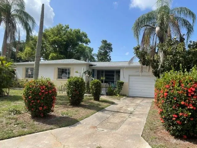 3752 Benson Ave N, FL