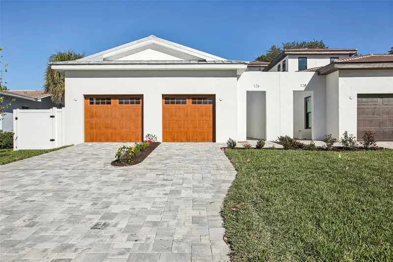 126 Ricardo Way Ne, FL