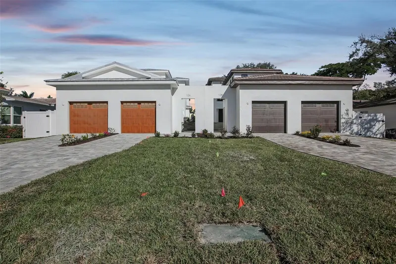 126 Ricardo Way Ne, FL