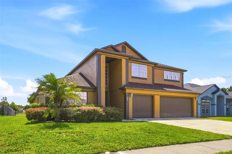 229 Whitesand Ct, FL