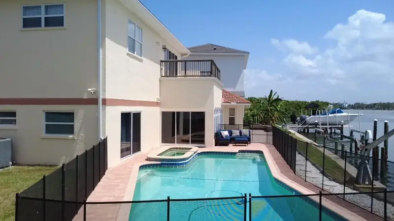 919 Key Way, FL
