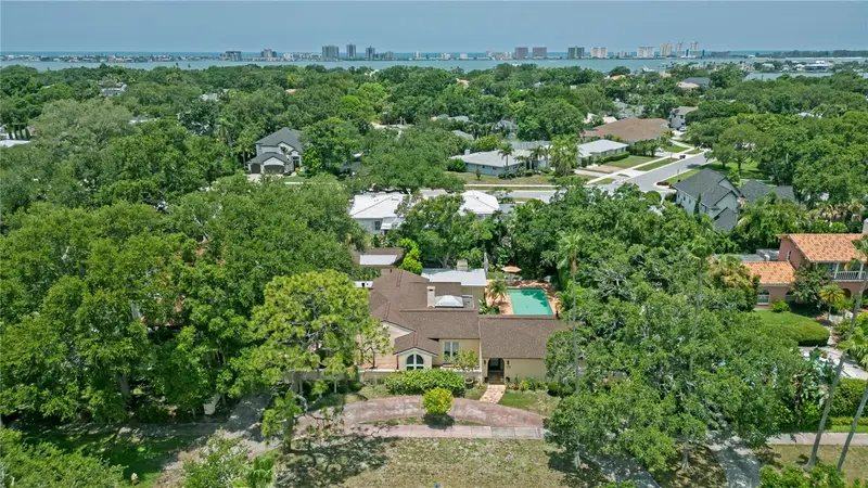 1330 Indian Rocks Rd, FL