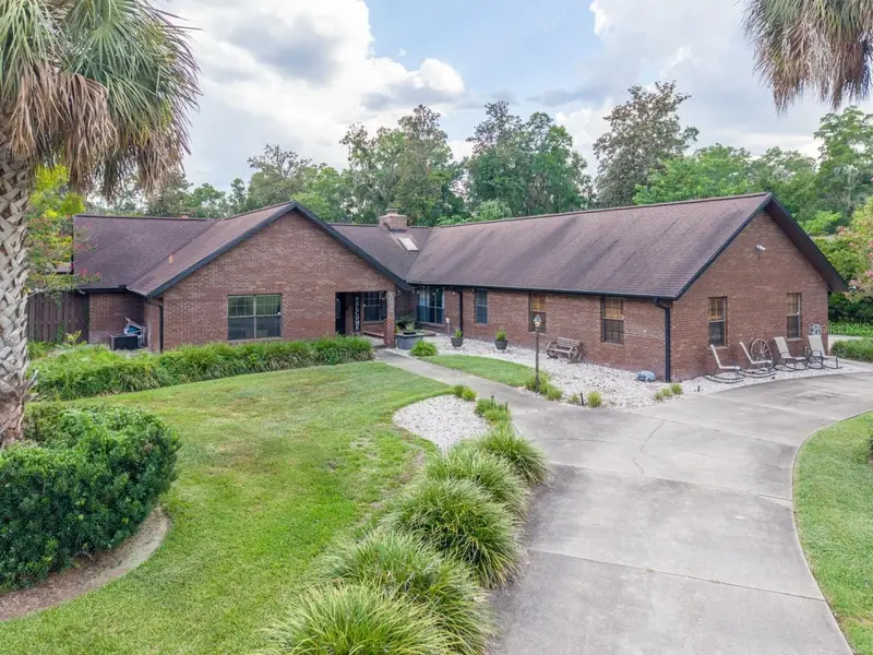 2550 Se 40th St, FL