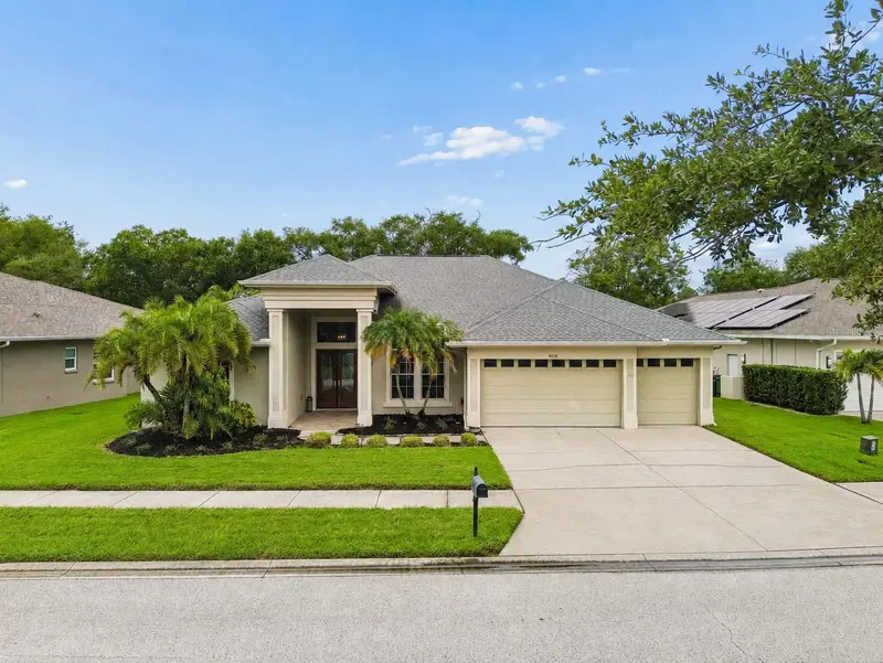 911 Wyngate Ct, FL