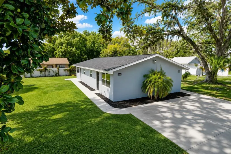 1408 Patrick St, FL