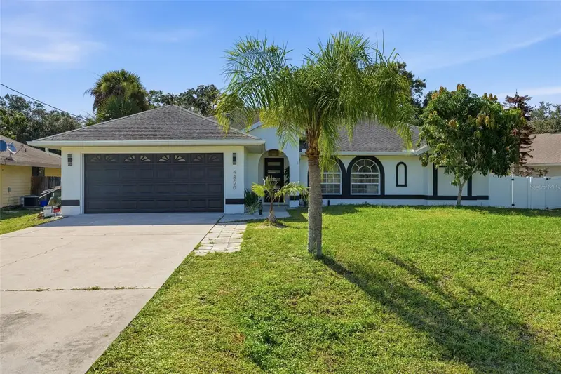 4850 S Salford Blvd, FL
