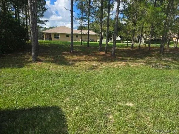 2590 N Brentwood Cir, FL