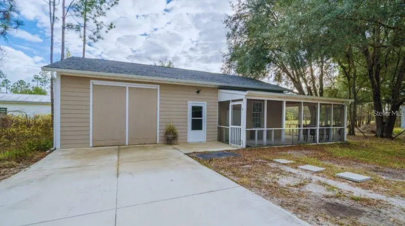 19751 County Road 33, FL