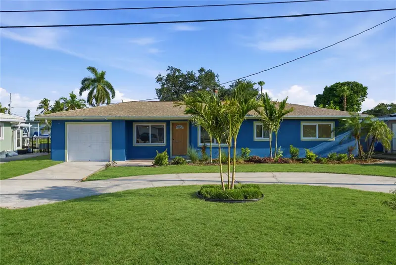 9460 Treasure Ln Ne, FL