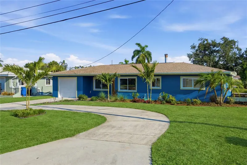 9460 Treasure Ln Ne, FL