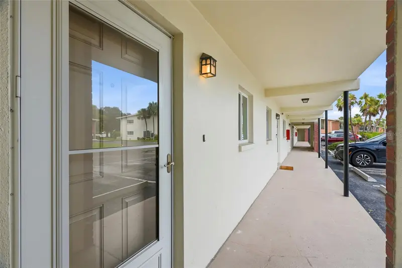 4570 Overlook Dr Ne #175, FL