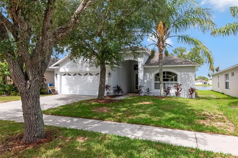 2313 Lawrence Hall St, FL