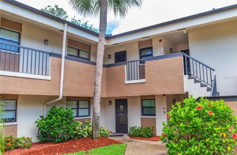 2700 Nebraska Ave #2-205, FL