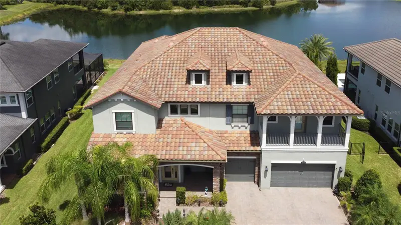 18014 Woodland View Dr, FL