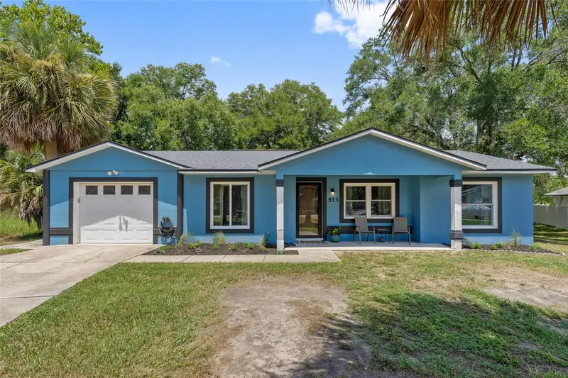 513 Dorothy Cir, FL
