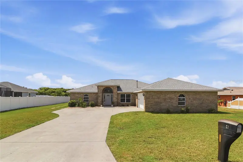 4 Beachside Dr, FL