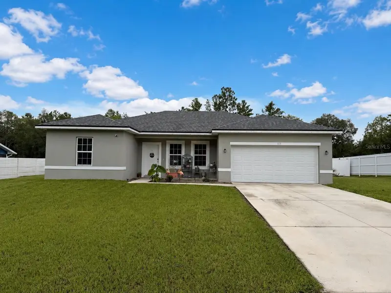835 Marion Oaks Mnr, FL