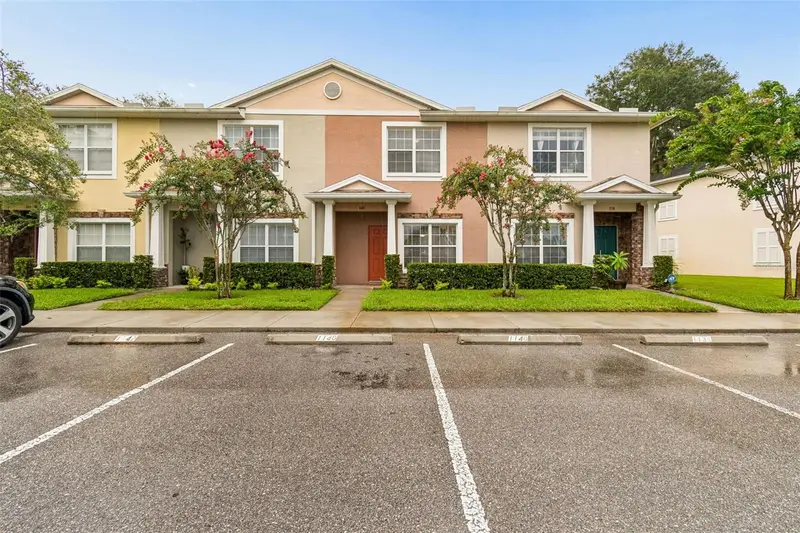 1140 Hillhurst Dr, FL