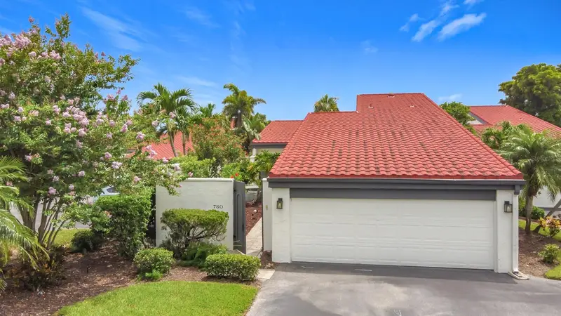 780 Sarabay Rd #16, FL