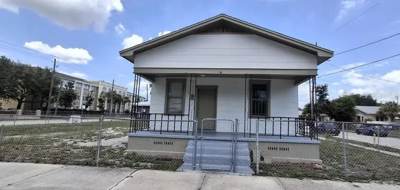 3009 N 13th St, FL