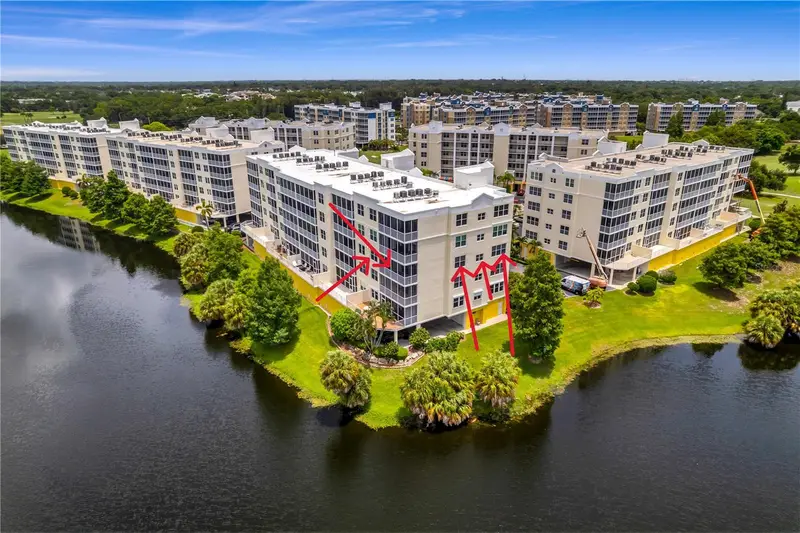 1200 Country Club Dr #1301, FL