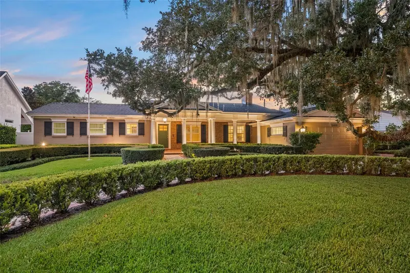 2410 Lake Shore Dr, FL