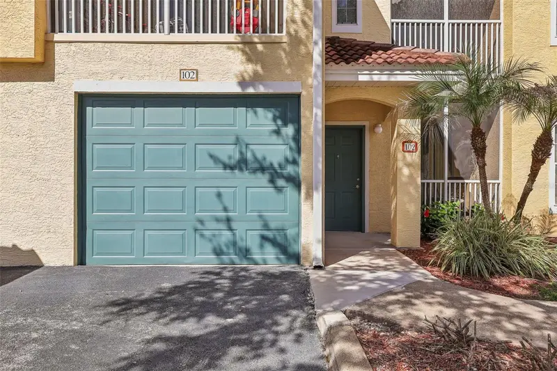 12016 Villanova Dr #102, FL