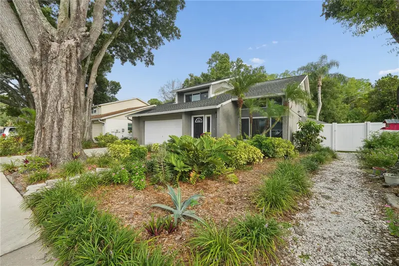4712 Deerwalk Ave, FL