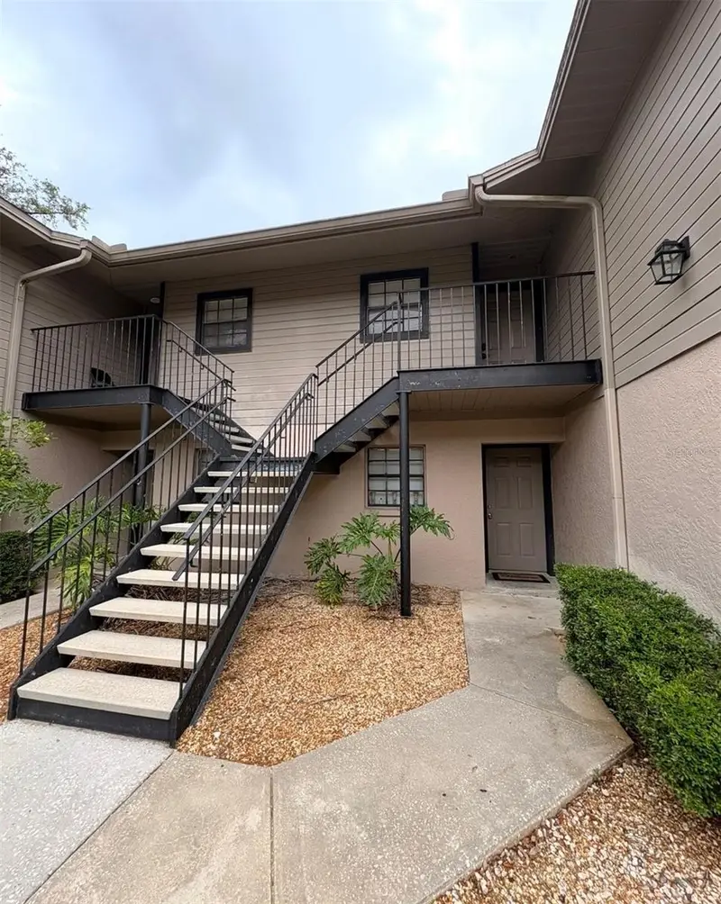 4015 Ashford Green Pl #D202, FL