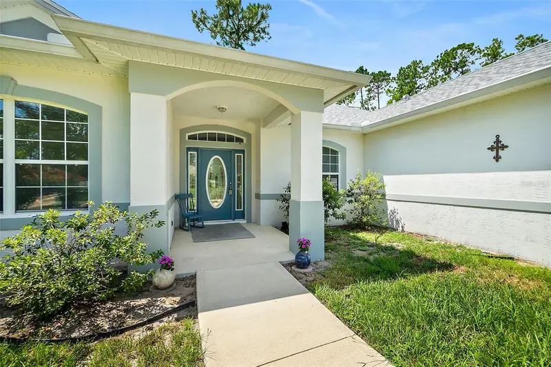 25 Fenimore Ln, FL