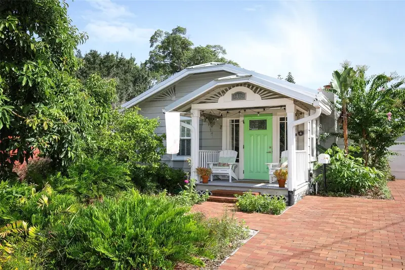 1419 Canton St, FL
