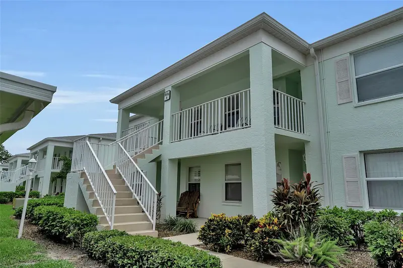 5725 Greenwood Ave #4201, FL