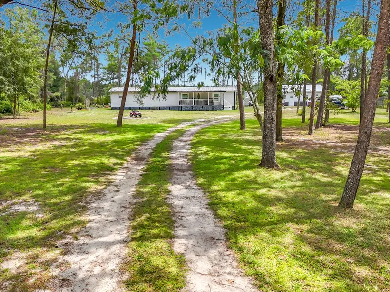 151 Lake Susan Rd, FL