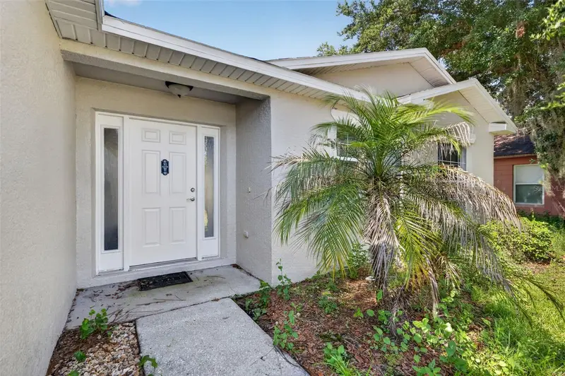 719 Waxwing Ct, FL