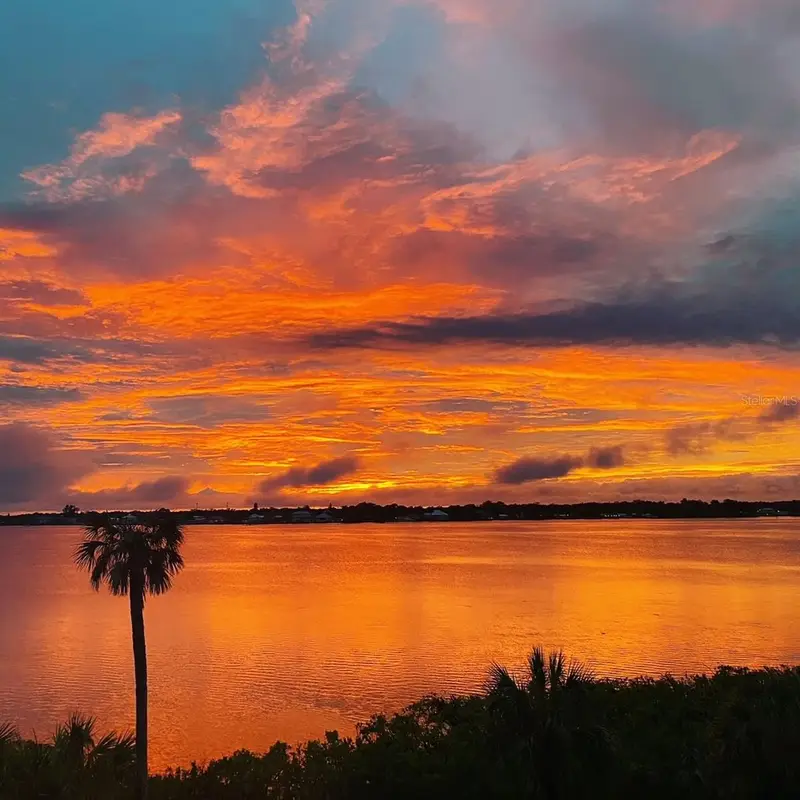 850 Tidewater Shores Loop #402, FL