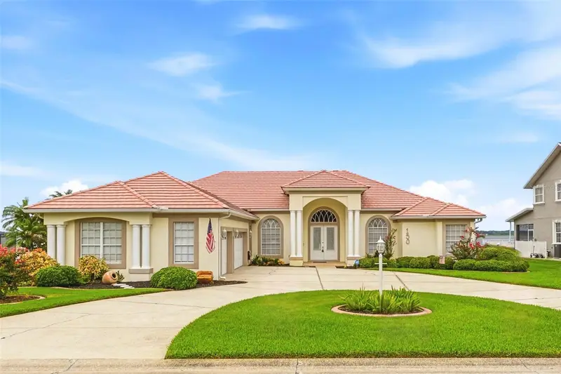 150 Old Nichols Cir, FL