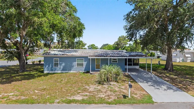 7338 First Loop Ave, FL