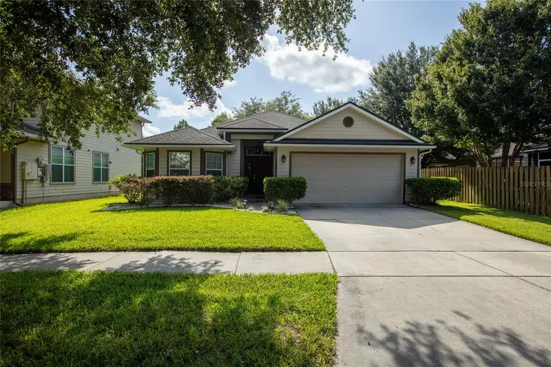 8123 Nw 51st Dr, FL