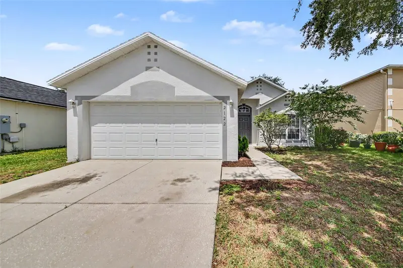 2122 Aitkin Loop, FL