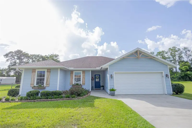 568 Sw Gerald Conner Dr, FL
