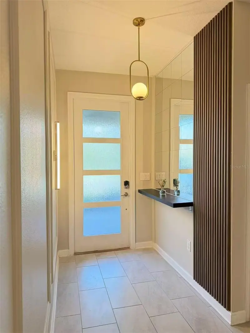 2748 Bookmark Dr, FL