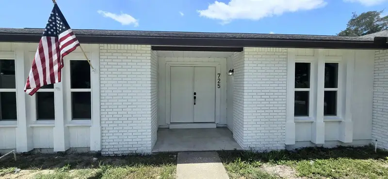 725 Tulip Ct, FL