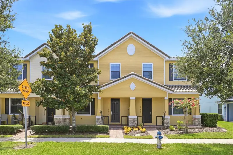 10016 Eagle Creek Center Blvd, FL