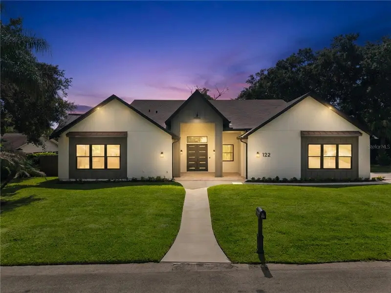122 Variety Tree Cir, FL